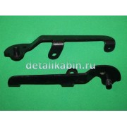 Кронштейн спинки пассажирского сиденья правый/левый (коньки)