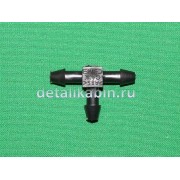 Тройник трубки омывателя завод (черный)